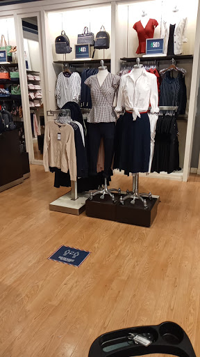 Shopping Mall «Aurora Farms Premium Outlets», reviews and photos, 549 S Chillicothe Rd, Aurora, OH 44202, USA