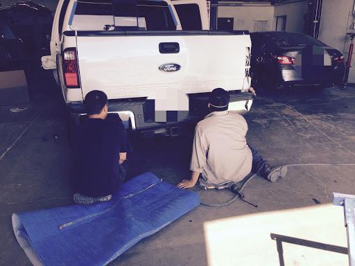 Auto Repair Shop «Iron Horse Auto Body & Paint», reviews and photos, 290 E Easy St #4, Simi Valley, CA 93065, USA