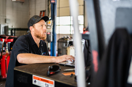 Auto Repair Shop «Pride Auto Care», reviews and photos, 8787 E Dry Creek Rd, Centennial, CO 80112, USA