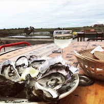 Photos du propriétaire du Bar-restaurant à huîtres Cabane du Boutillon à Ars-en-Ré - n°4