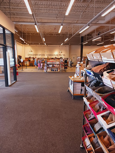 Shoe Store «DSW Designer Shoe Warehouse», reviews and photos, 6971 Grand Ave, Gurnee, IL 60031, USA