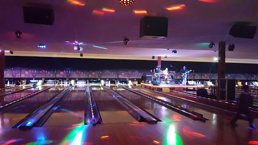 Bowling Alley «University Bowl», reviews and photos, 12332 Interstate 10 Frontage Rd #10, San Antonio, TX 78230, USA