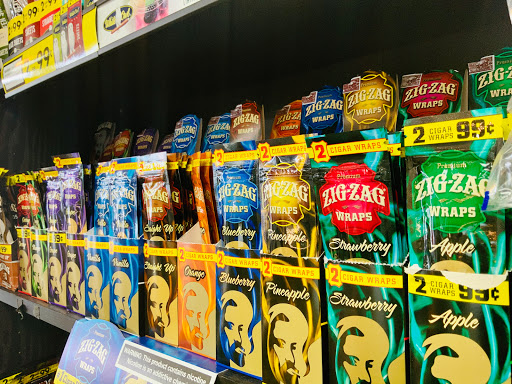 Tobacco Shop «Glass City Tobacco Inc», reviews and photos, 7600 Gardner Park Dr, Gainesville, VA 20155, USA