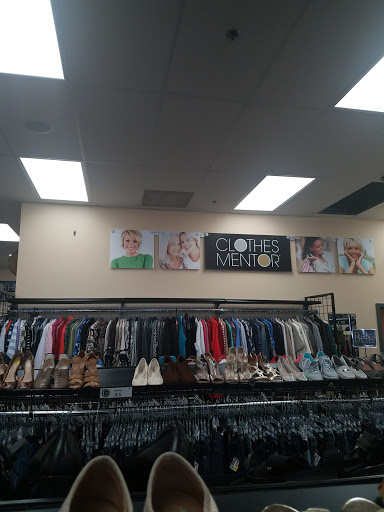 Used Clothing Store «Clothes Mentor», reviews and photos, 564 Howe Ave, Cuyahoga Falls, OH 44221, USA