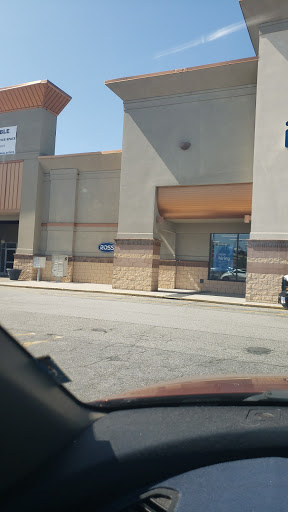 Clothing Store «Ross Dress for Less», reviews and photos, 1945 W Palmetto St, Florence, SC 29501, USA