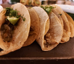 El Palacio de Hierro Santa Fe photo