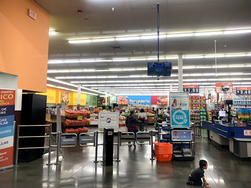 Grocery Store «El Super», reviews and photos, 450 Long Beach Blvd, Long Beach, CA 90802, USA