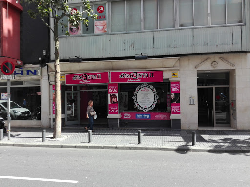 Magenta Peluqueros Triana