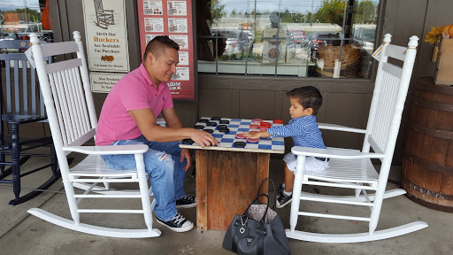 American Restaurant «Cracker Barrel Old Country Store», reviews and photos, 3954 Grandview Dr, Simpsonville, SC 29680, USA