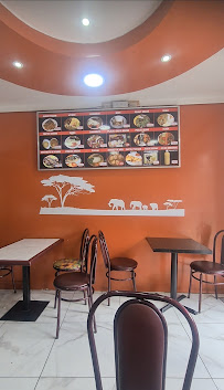 Atmosphère du Restaurant africain BOUFFE IVOIRE à Montreuil - n°2