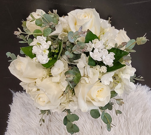 Florist «Central Florist», reviews and photos, 252 N Central Ave, Valley Stream, NY 11580, USA