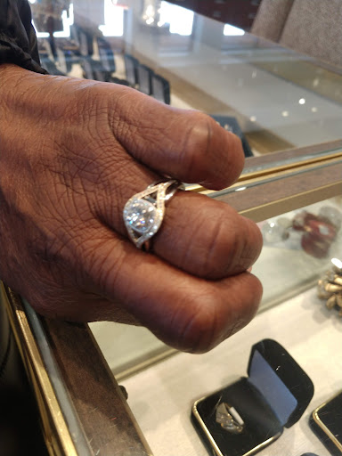 Jeweler «Sands Co Jewelers», reviews and photos, 26000 Chardon Rd, Richmond Heights, OH 44143, USA