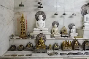 Digamber Jain Temple Karamsad Anand image