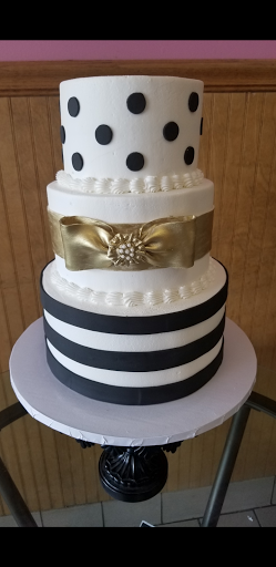 Bakery «Thomas Cake Shop», reviews and photos, 5065 Livernois Rd, Troy, MI 48098, USA