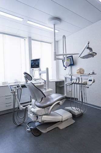 Universitätsklinik für Schädel-, Kiefer- und Gesichtschirurgie, Inselspital Bern - Bern