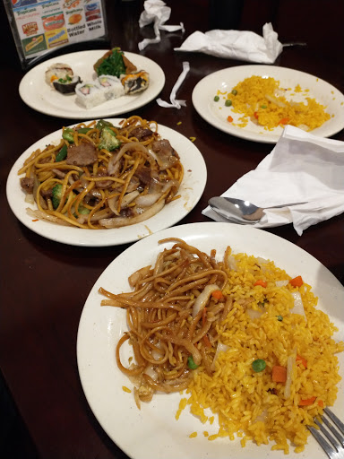 Shopping Mall «Prospect Plaza Shopping Center», reviews and photos, 18-54 Kane St, West Hartford, CT 06101, USA