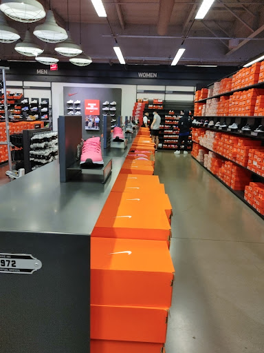 Sporting Goods Store «Nike Factory Store», reviews and photos, 1600 Saratoga Ave #213, San Jose, CA 95129, USA