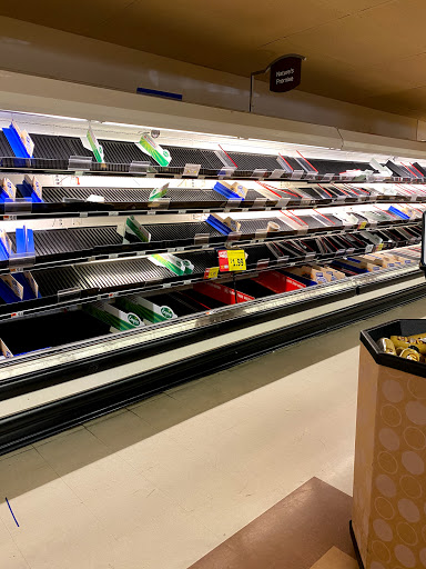 Grocery Store «Stop & Shop», reviews and photos, 130 Wheatley Plaza, Greenvale, NY 11548, USA