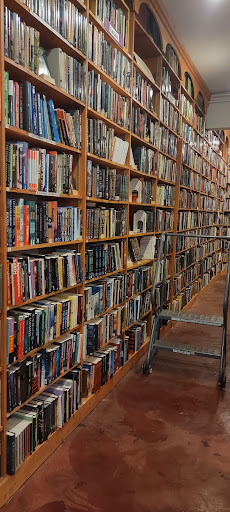 Used Book Store «Loganberry Books», reviews and photos, 13015 Larchmere Blvd, Cleveland, OH 44120, USA
