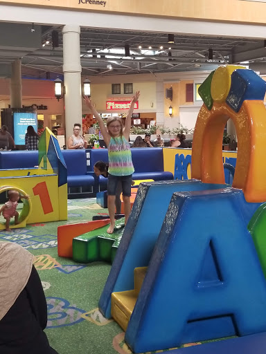 Shopping Mall «The Crossroads», reviews and photos, 6650 S Westnedge Ave, Portage, MI 49024, USA