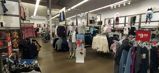 Clothing Store «Old Navy», reviews and photos, 49 W Hillsdale Blvd, San Mateo, CA 94403, USA
