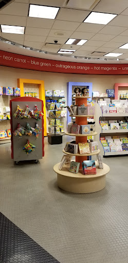 Craft Store «Crayola Store Crown Center», reviews and photos, 200 E 25th St, Kansas City, MO 64108, USA