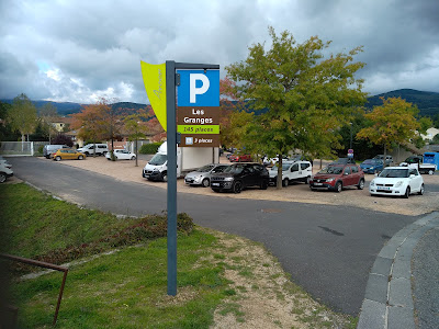 Parking des Granges à Ambert