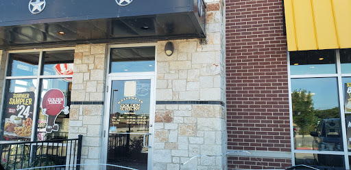 American Restaurant «Golden Chick», reviews and photos, 740 Airport Fwy, Hurst, TX 76054, USA
