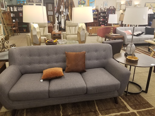 Consignment Shop «The Furniture Guy Consignment», reviews and photos, 12431 Greenwood Ave N, Seattle, WA 98177, USA