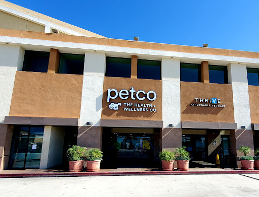 Pet Supply Store «Petco Animal Supplies», reviews and photos, 231 N Glendale Ave, Glendale, CA 91206, USA