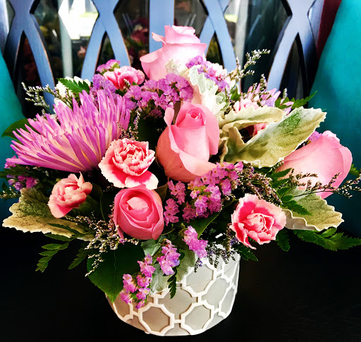 Florist «Flowers With Grace», reviews and photos, 9253 Magnolia Ave, Riverside, CA 92503, USA