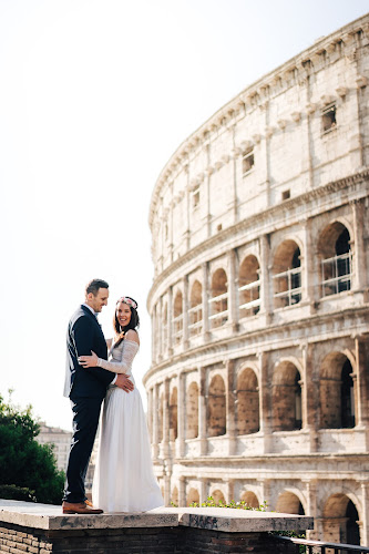 Comentarii opinii despre The Love Reporters