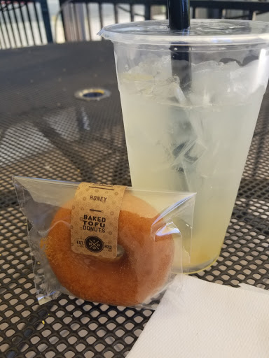 Donut Shop «RING Baked Tofu Donuts», reviews and photos, 6800 Owensmonth Ave #130, Canoga Park, CA 91303, USA