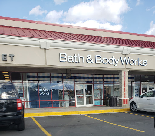 Bath & Body Works, 1000 Tanger Dr, Locust Grove, GA 30248, USA, 