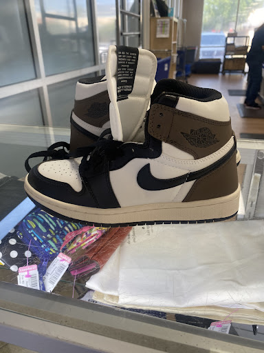 Thrift Store «Goodwill Store and Donation Station», reviews and photos, 10647 Culebra Rd, San Antonio, TX 78251, USA