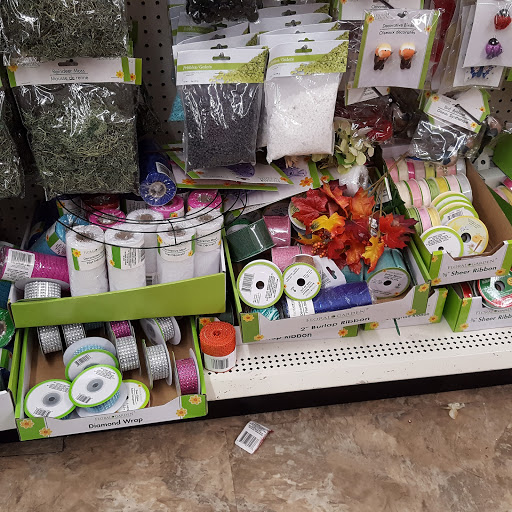 Dollar Store «Dollar Tree», reviews and photos, 5825 Bellflower Blvd, Lakewood, CA 90713, USA