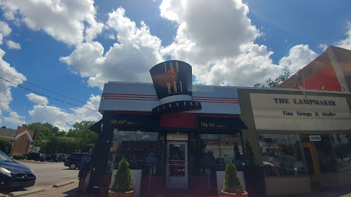 Liquor Store «Top Hat Liquor Store», reviews and photos, 3720 Lexington Rd, St Matthews, KY 40207, USA