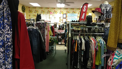 Thrift Store «To Every Nation Thrift Store», reviews and photos, 3300 43rd Ave, Vero Beach, FL 32960, USA