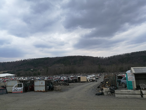 Salvage Yard «EZ Pull & Save Auto Parts», reviews and photos, 2401 Summer Valley Rd, New Ringgold, PA 17960, USA