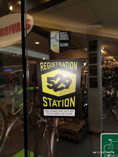 Clothing Store «Zumiez», reviews and photos, 2200 E Fowler Ave #246, Tampa, FL 33612, USA