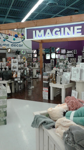 Discount Store «Here Today Lake St Louis», reviews and photos, 6233 Ronald Reagan Dr, Lake St Louis, MO 63367, USA