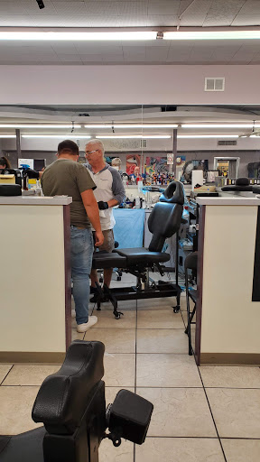 Tattoo Shop «Generation X Tattoo and Body Piercing Studio», reviews and photos, 2010 S Atlantic Ave, Daytona Beach, FL 32118, USA