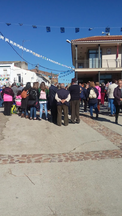 Bar Los Cazadores - Calle Sta. Maria, 8, 10334 Peraleda de San Román, Cáceres, Spain