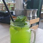 Photo n°1 de l'avis de Christian.l fait le 28/09/2022 à 17:44 sur le  Restaurant & Cafe Seeterrasse / Freizeit Gelände am Aartalsee à Bischoffen