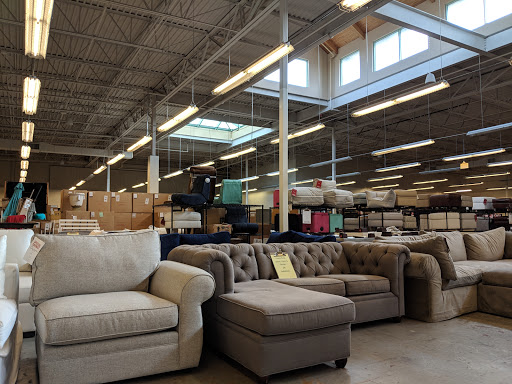 Outlet Store «Pottery Barn Outlet», reviews and photos, 3939 I-35 #920, San Marcos, TX 78666, USA