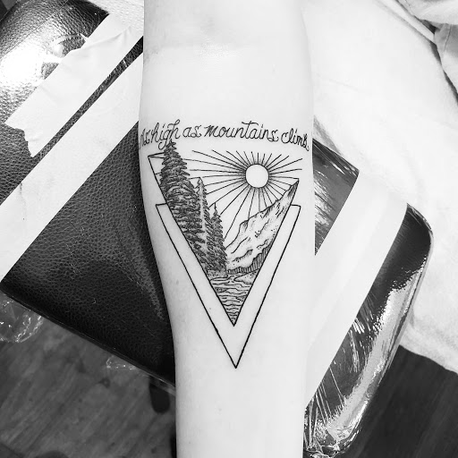 Tattoo Shop «Illuminati Tattoo», reviews and photos, 52 Front St, Santa Cruz, CA 95060, USA