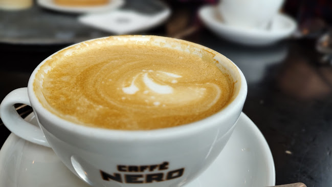 Caffè Nero - Watford