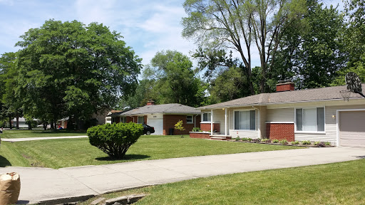 Shopping Mall «Harvard Row Mall», reviews and photos, 21762 W Eleven Mile Rd, Southfield, MI 48076, USA