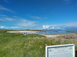 Traigh Beach'in fotoğrafı - rahatlamayı sevenler arasında popüler bir yer