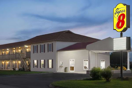 Super 8 by Wyndham Whiteville